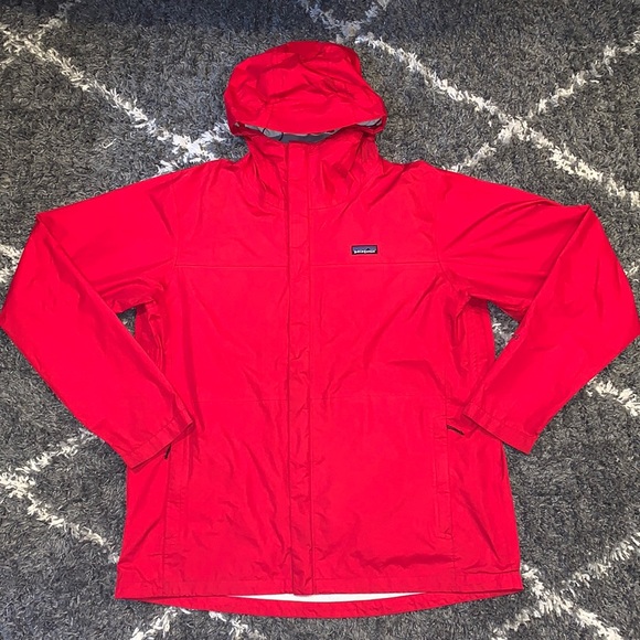 Patagonia Other - Men’s Patagonia zip up rain jacket